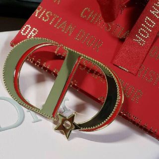 クリスチャンディオール(Christian Dior)の専用★クリスチャンディオール　DIOR ゴールドブローチ　新品(ブローチ/コサージュ)