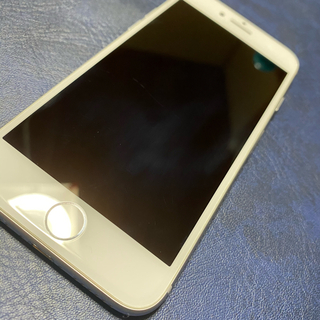 アップル(Apple)のiphone8 64gb SIMフリー　即決のみ(スマートフォン本体)