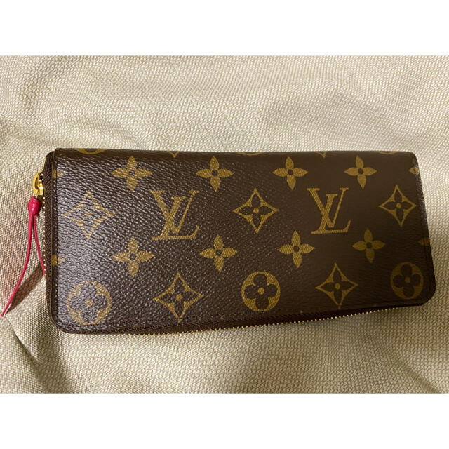 LOUIS VUITTON(ルイヴィトン)のルイヴィトン モノグラム 長財布　ポルトフォイユ・クレマンス レディースのファッション小物(財布)の商品写真