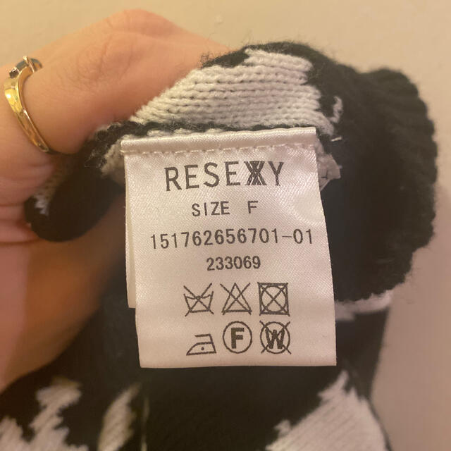 RESEXXY(リゼクシー)のタートルニット レディースのトップス(ニット/セーター)の商品写真