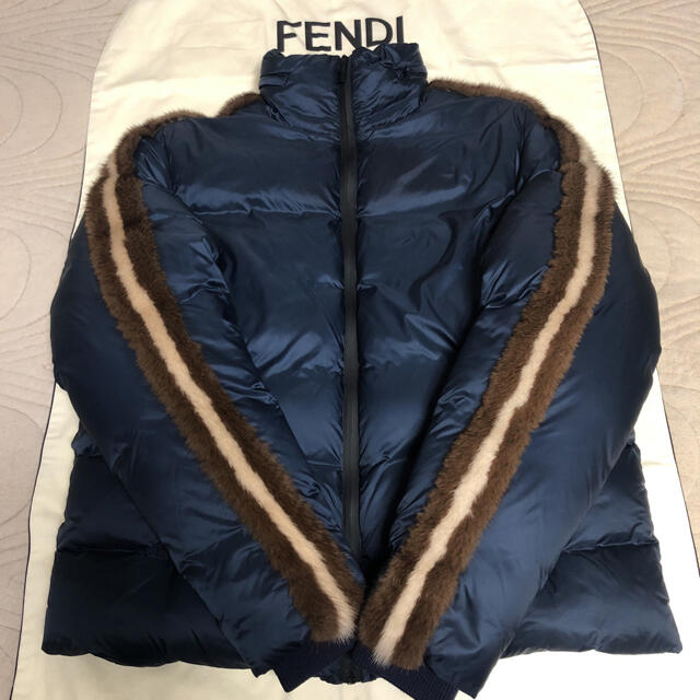 【正規品】 正規美品 FENDI フェンディ ダウンジャケット ブルゾン メンズ 46 【内祝い】 -reviewcentralme.com