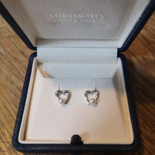 フラワーB ブルーグレイ Mikimoto♡ベビーパール オープンハート