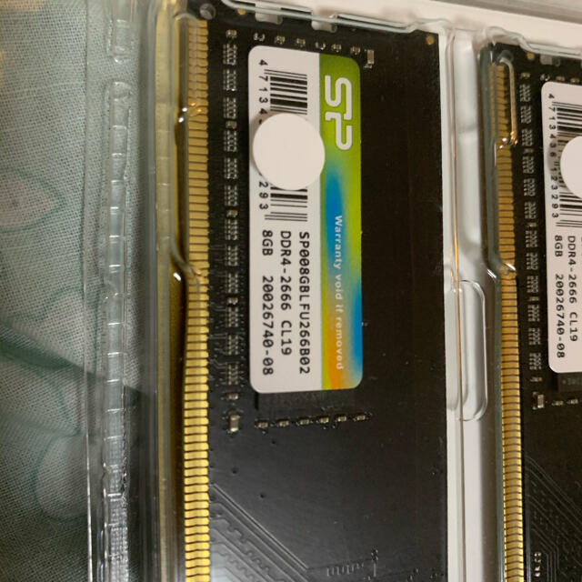 シリコンパワー　新品　メモリー DDR4-2666 16G （8G×2）未開封 1