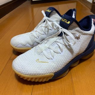 ナイキ(NIKE)のナイキ レブロン16 ロー オリンピック　US10.5(スニーカー)