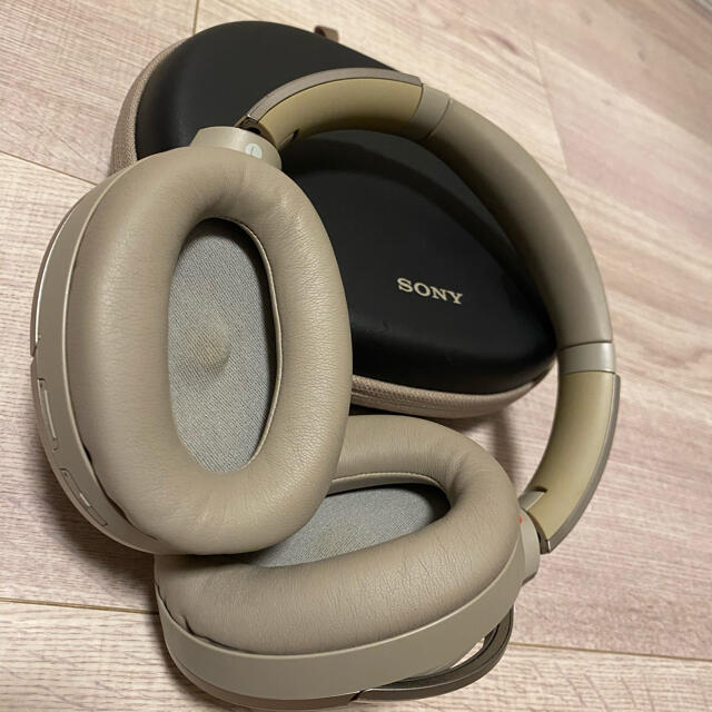 SONY ヘッドホン　WH-1000XM2 ケース+コード付