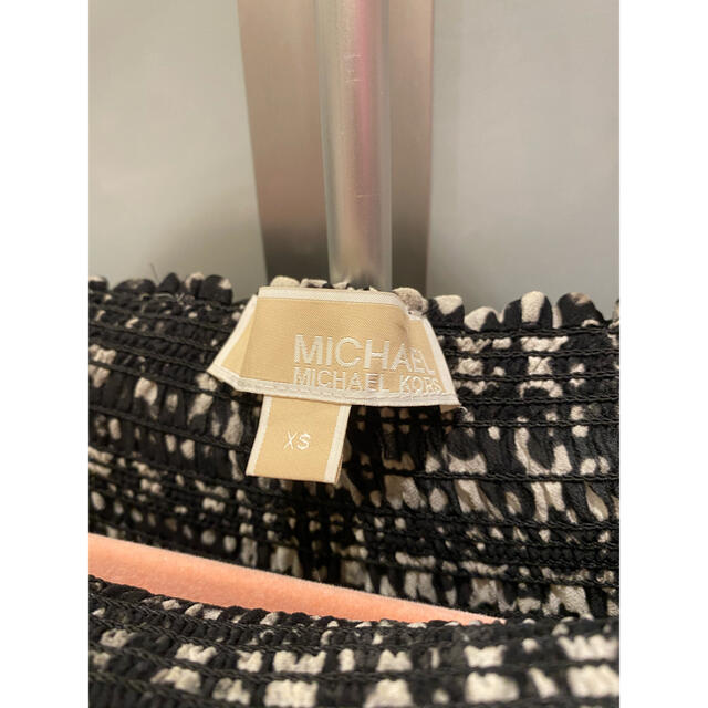 Michael Kors(マイケルコース)のマイケルコース　ワンピース　オフショル レディースのワンピース(ひざ丈ワンピース)の商品写真