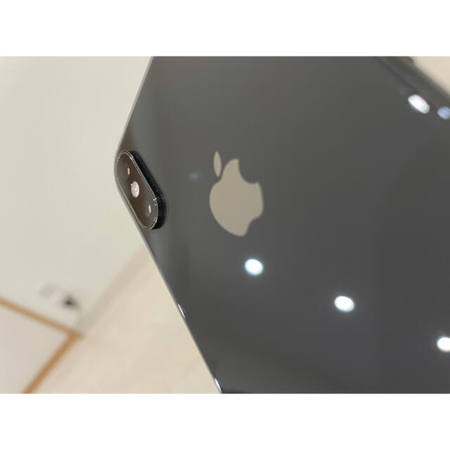 Apple(アップル)のiPhone XS 64GB スマホ/家電/カメラのスマートフォン/携帯電話(スマートフォン本体)の商品写真