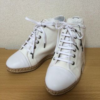 【新品】Theory レザースニーカー白ハイカット（サイズ7.0）