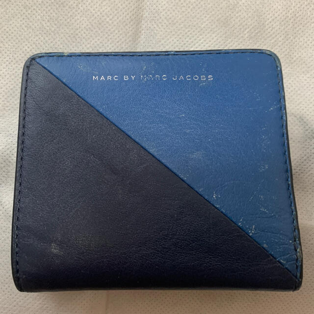 MARC BY MARC JACOBS(マークバイマークジェイコブス)の値下げ　掘り出し物　Marc by Marc Jacobs 革　ミニ財布 レディースのファッション小物(財布)の商品写真