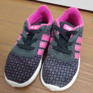 アディダス(adidas)のadidasスニーカー　15cm(スニーカー)