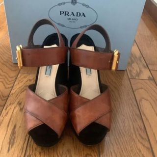 プラダ(PRADA)の美品　PRADA サンダル(サンダル)