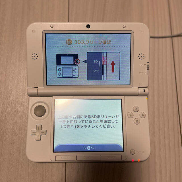 ニンテンドー3DS(ニンテンドー3DS)のニンテンドー3DS LL ミント×ホワイト エンタメ/ホビーのゲームソフト/ゲーム機本体(携帯用ゲーム機本体)の商品写真