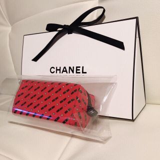 新品未使用 CHANEL 限定 ノベルティ リップ柄ポーチ シャネル