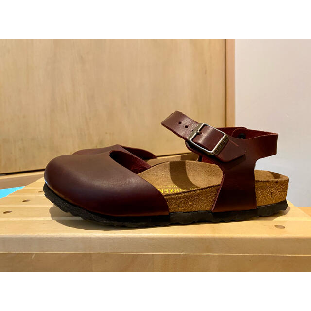 BIRKENSTOCK(ビルケンシュトック)のビルケン　レディース　36サイズ　ワインレッド レディースの靴/シューズ(ローファー/革靴)の商品写真