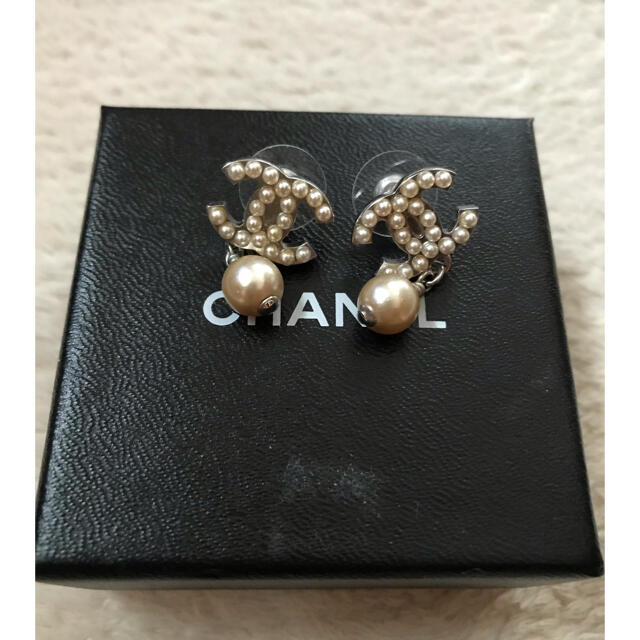 アクセサリー美品　CHANEL シャネル　ピアス