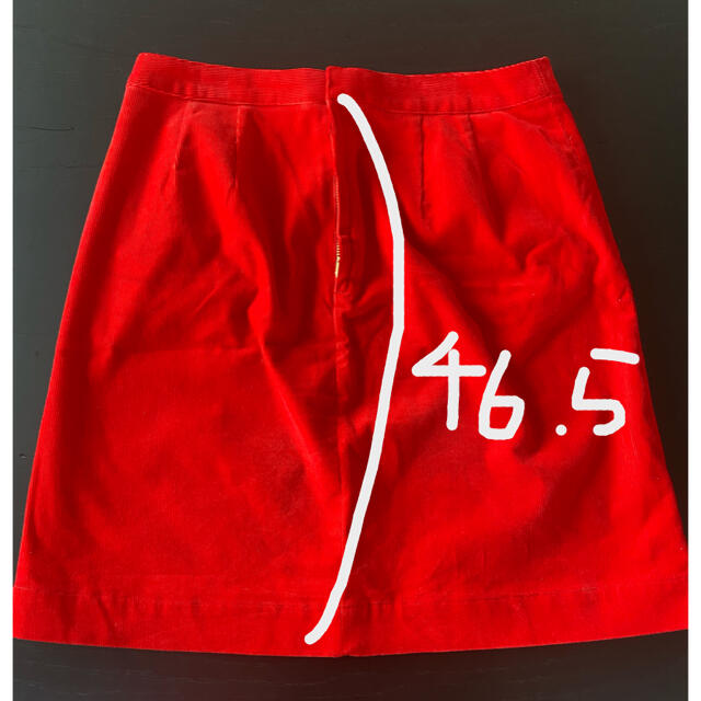 TOMORROWLAND(トゥモローランド)の[再値下げ]美品　Tomorrowland 赤　膝丈スカート レディースのスカート(ひざ丈スカート)の商品写真
