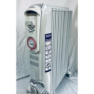 デロンギ(DeLonghi)の☆美品☆ デロンギ オイルヒーター DeLonghi D081569EFS(オイルヒーター)