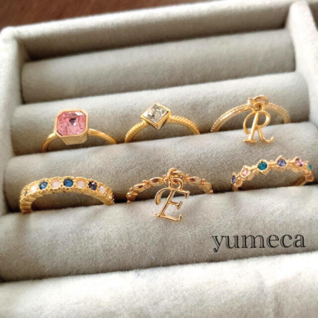 華奢イニシャルとスワロ2連リング💓💍 レディースのアクセサリー(リング(指輪))の商品写真