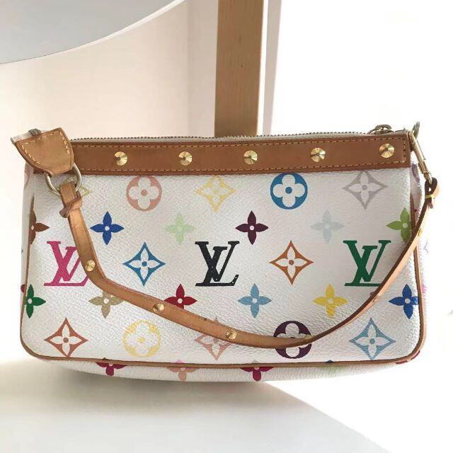 VUITTON ポシェットアクセソワール　モノグラムマルチカラー