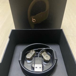 PowerBeats pro ケース＋片耳のみ