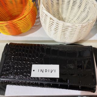 インディヴィ(INDIVI)のインディビ❤️ＩＮＤＩＶＩ❤️長財布❤️(財布)