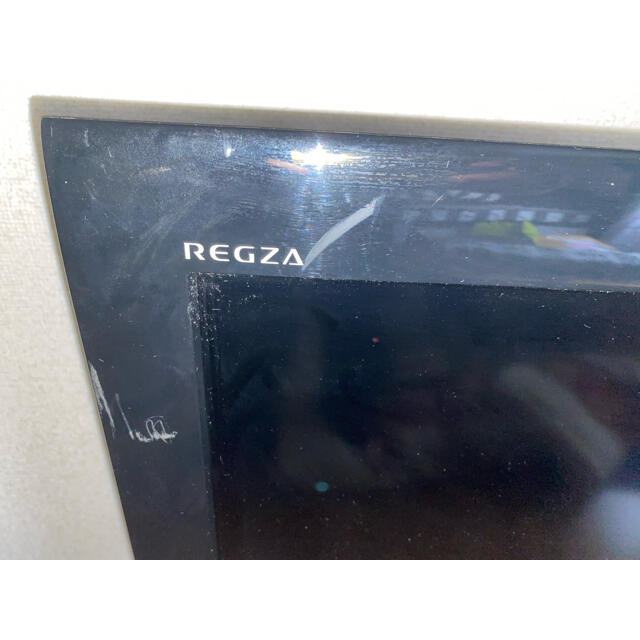 東芝(トウシバ)のTOSHIBA LED REGZA 液晶テレビ 32インチ スマホ/家電/カメラのテレビ/映像機器(テレビ)の商品写真