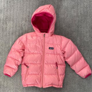 パタゴニア(patagonia)のパタゴニア　ダウンジャケット　5T patagonia(ジャケット/上着)