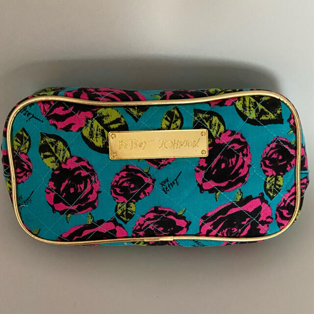 BETSEY JOHNSON(ベッツィジョンソン)の★ベッツィジョンソン★薔薇柄 ローズ メイク ポーチ ※中に少々ヨゴレ等有ります レディースのファッション小物(ポーチ)の商品写真