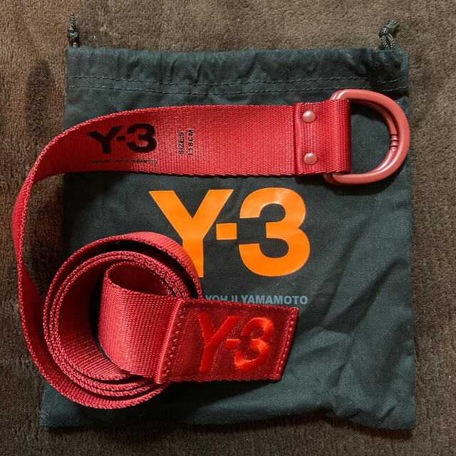 Y-3(ワイスリー)の美品　Y-3 ベルト 赤 メンズのファッション小物(ベルト)の商品写真