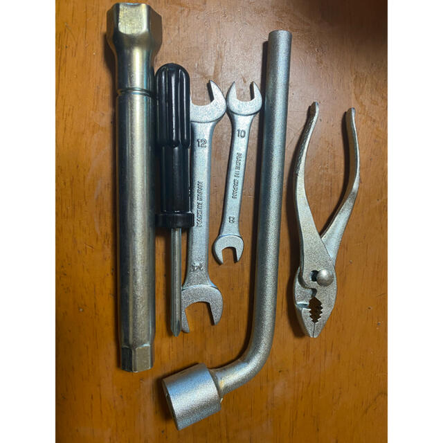 スバル 当時物スバル車載工具セットの通販 By 生春巻き スバルならラクマ スバル 当時物スバル車載工具セットの通販 By 生春巻き スバルならラクマ