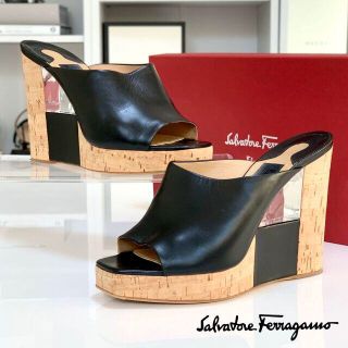 SalvatoreFerragamo ウェッジソールサンダル