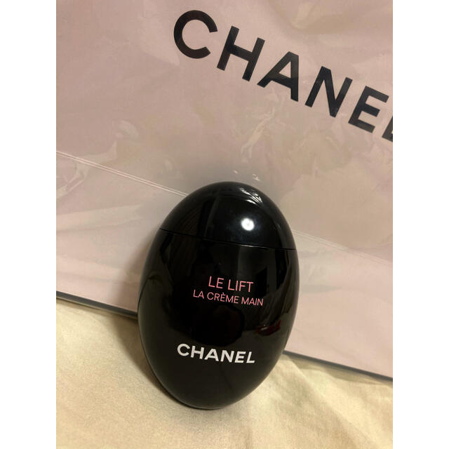 CHANEL(シャネル)の【白雪さん専用】CHANEL ハンドクリーム コスメ/美容のボディケア(ハンドクリーム)の商品写真