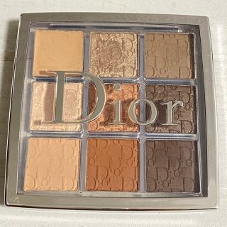 ディオール(Dior)の【美品】DIOR バックステージ アイパレット　001 ウォーム アイシャドウ(アイシャドウ)