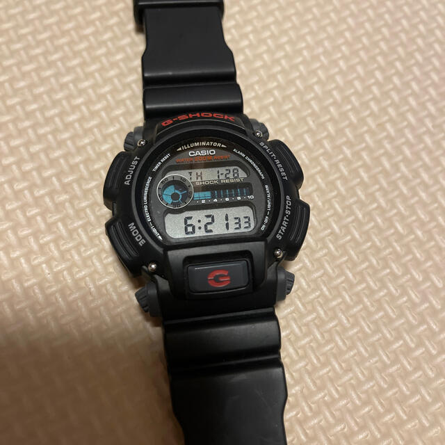 G-SHOCK(ジーショック)のCASIO Gショック G-SHOCK DW-9052  メンズの時計(腕時計(デジタル))の商品写真