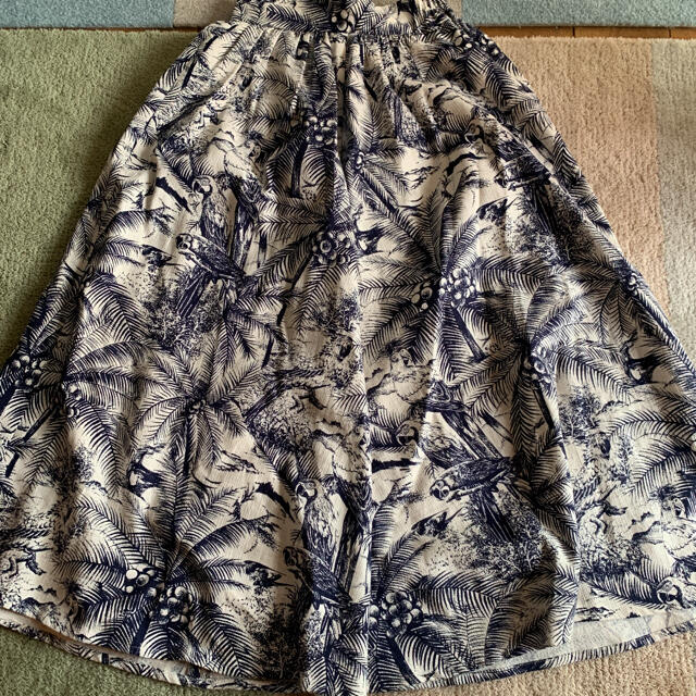 Drawer(ドゥロワー)のオブリ　スカート レディースのスカート(ロングスカート)の商品写真