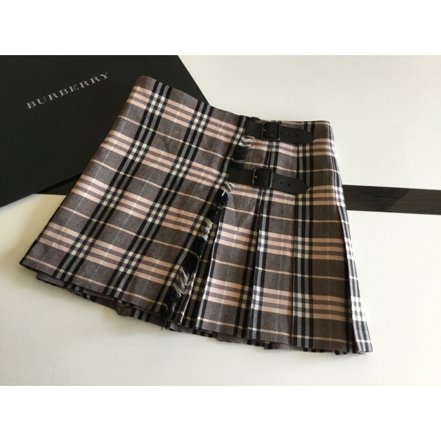 BURBERRY BLUE LABEL⭐チェックスカート ミニスカート 【即納&大特価