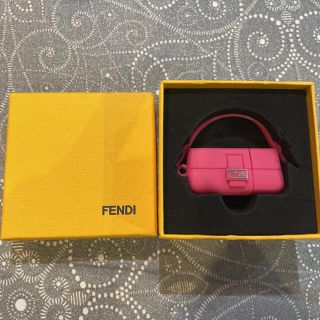 フェンディ(FENDI)の【非売品】FENDI USB/ピンク(PC周辺機器)