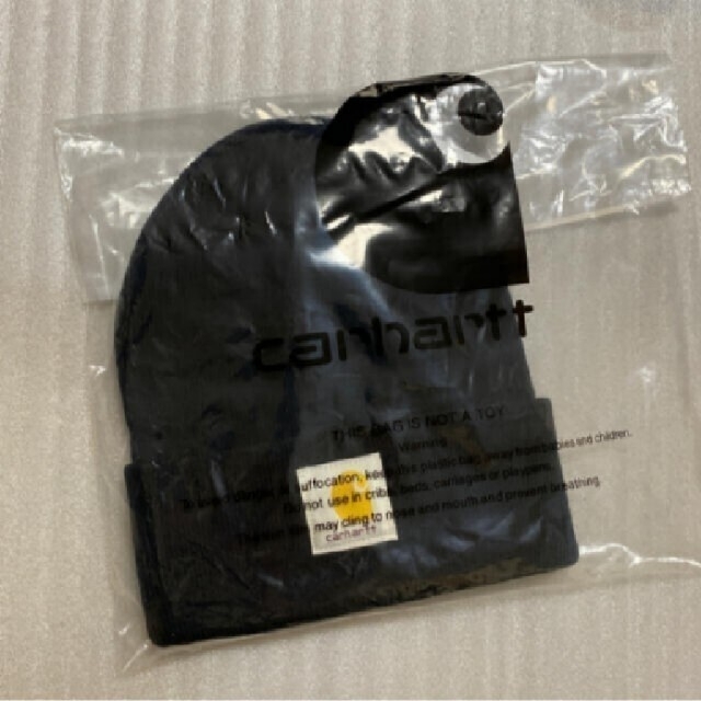 carhartt(カーハート)のカーハート　ニット帽　新品タグ付き メンズの帽子(ニット帽/ビーニー)の商品写真