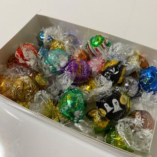 リンツ(Lindt)の【しぃ様ご専用】お試し♪　リンツ　リンドール　29種のフレーバー(菓子/デザート)