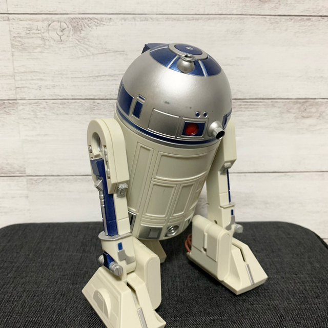 スターウォーズ r2d2 目覚まし時計 R2D2 アールツー インテリア/住まい/日用品のインテリア小物(置時計)の商品写真