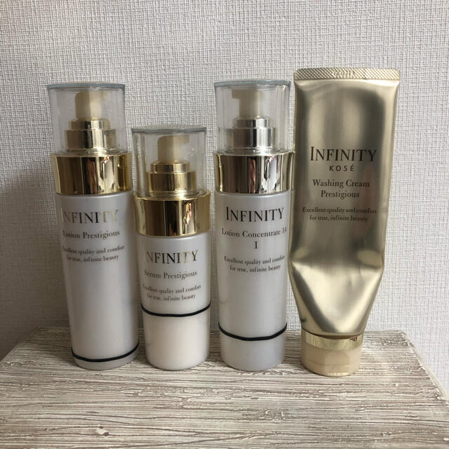 Infinity(インフィニティ)のKOSE★コーセー★インフィニティ★化粧水★乳液★洗顔 コスメ/美容のスキンケア/基礎化粧品(化粧水/ローション)の商品写真