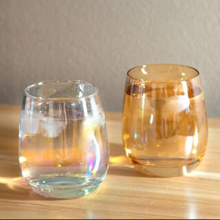 スリーコインズ(3COINS)のスリーコインズ　オーロラ　レインボー　アンバー　ブラウン　グラス　2個セット(グラス/カップ)