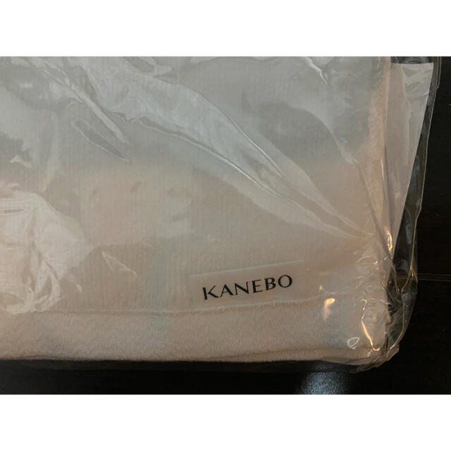 Kanebo(カネボウ)のKANEBO❤︎リバーシブルタオル　非売品 インテリア/住まい/日用品の日用品/生活雑貨/旅行(タオル/バス用品)の商品写真