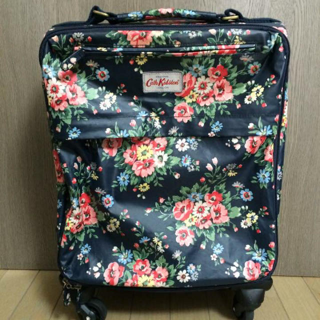 Cath Kidston - キャリーケース 機内持ち込みの通販 by SHOP｜キャス ...