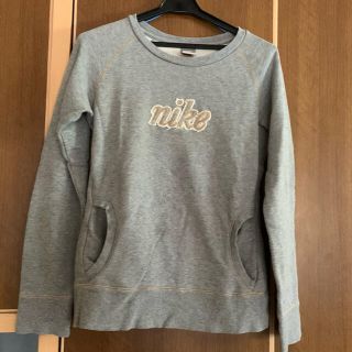 ナイキ(NIKE)のナイキ　NIKE トレーナー　スウェット(トレーナー/スウェット)