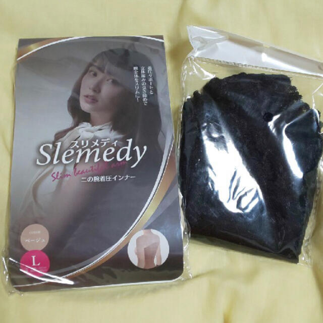 スリメディ Slemedy 二の腕着圧インナー L てんちむ レディースの下着/アンダーウェア(その他)の商品写真