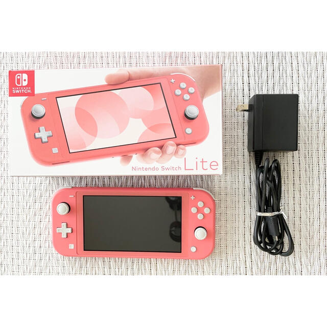 【超美品】任天堂スイッチ　Switch LITE コーラル