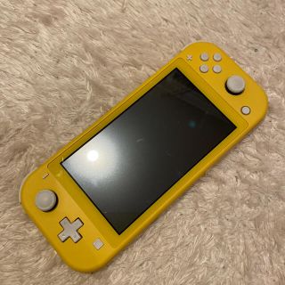 ニンテンドースイッチ(Nintendo Switch)の任天堂Switch Lite(家庭用ゲーム機本体)