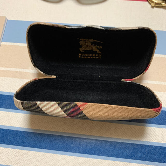 BURBERRY(バーバリー)のBurberryサングラス😎 レディースのファッション小物(サングラス/メガネ)の商品写真