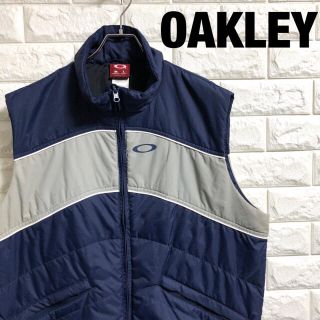 オークリー(Oakley)のOAKLEY  オークリー　中綿ナイロンベスト　メンズLサイズ(ダウンベスト)